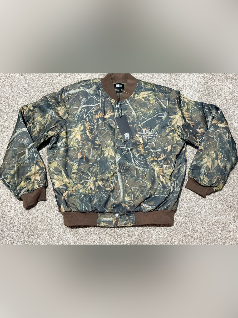 Men’s LIRA camo bomber jacket insulated lined snap front size XL